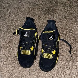 Jordan Men's Sneakers in Black and Yellow